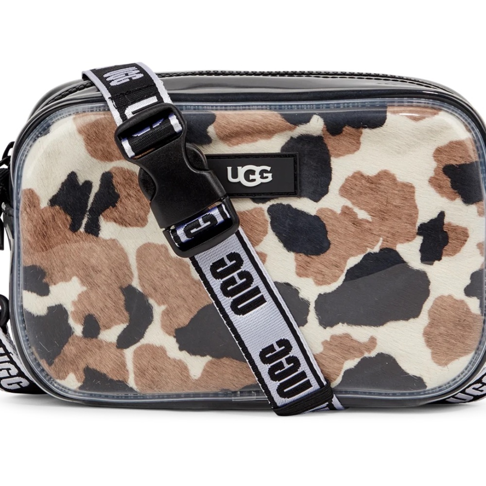 Ugg calf hair crossbody purse 😍😍